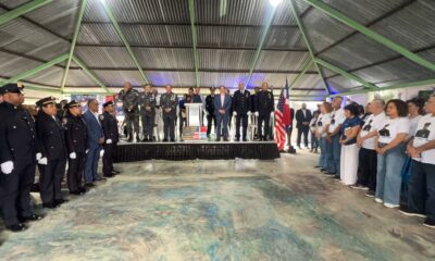 Homenaje A Policia Caido En Ny