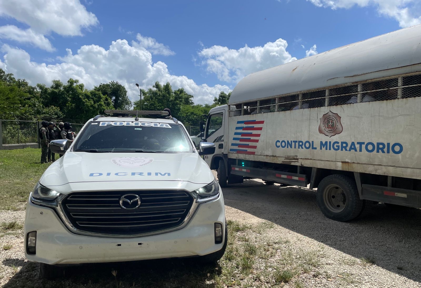 Policia Migracion