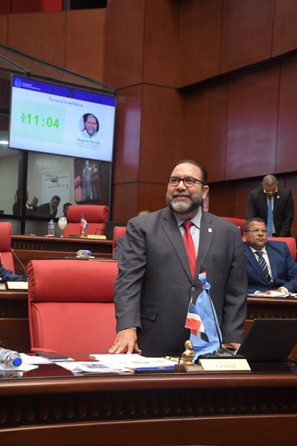 Foto Ramon Rogelio Genao Senador Por La Provincia La Vega