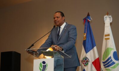 Foto 1 El Director De Pro Consumidor Dr. Eddy Alcantara Habla En El Acto De Aniversario De La Institucion Celebrado Este Martes