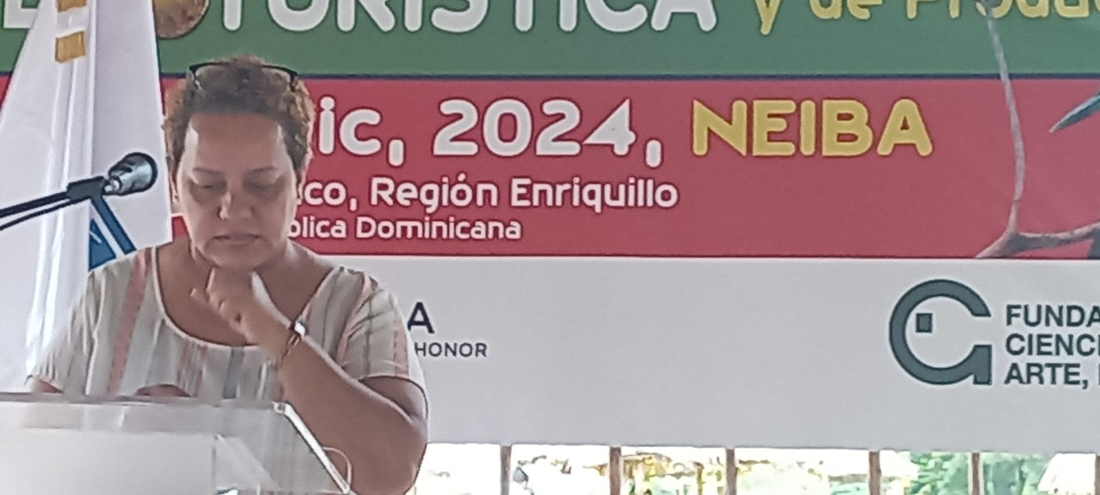 Foto Xiomara Garcia Expone En La Feria Ecoturistica Y De Produccion Que Se Celebra En Neiba