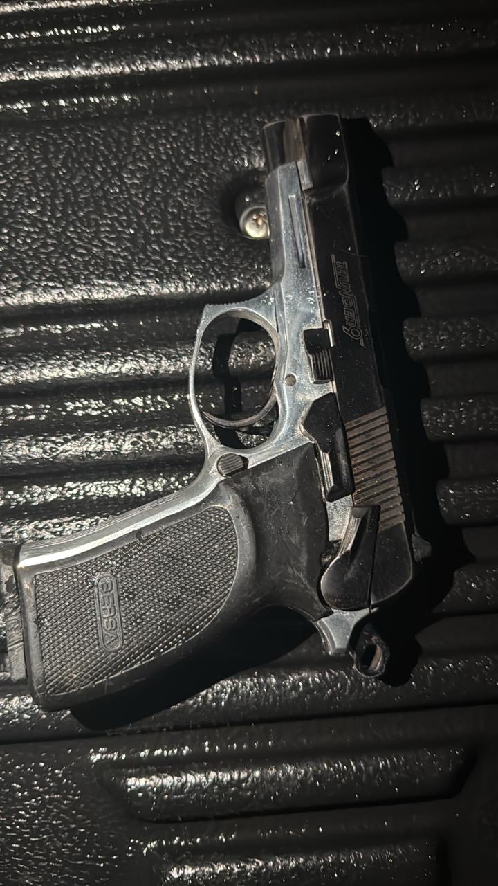 Pistola 1