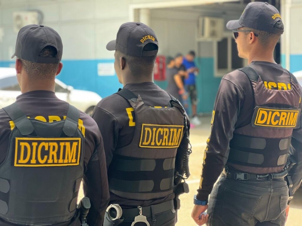 Policia