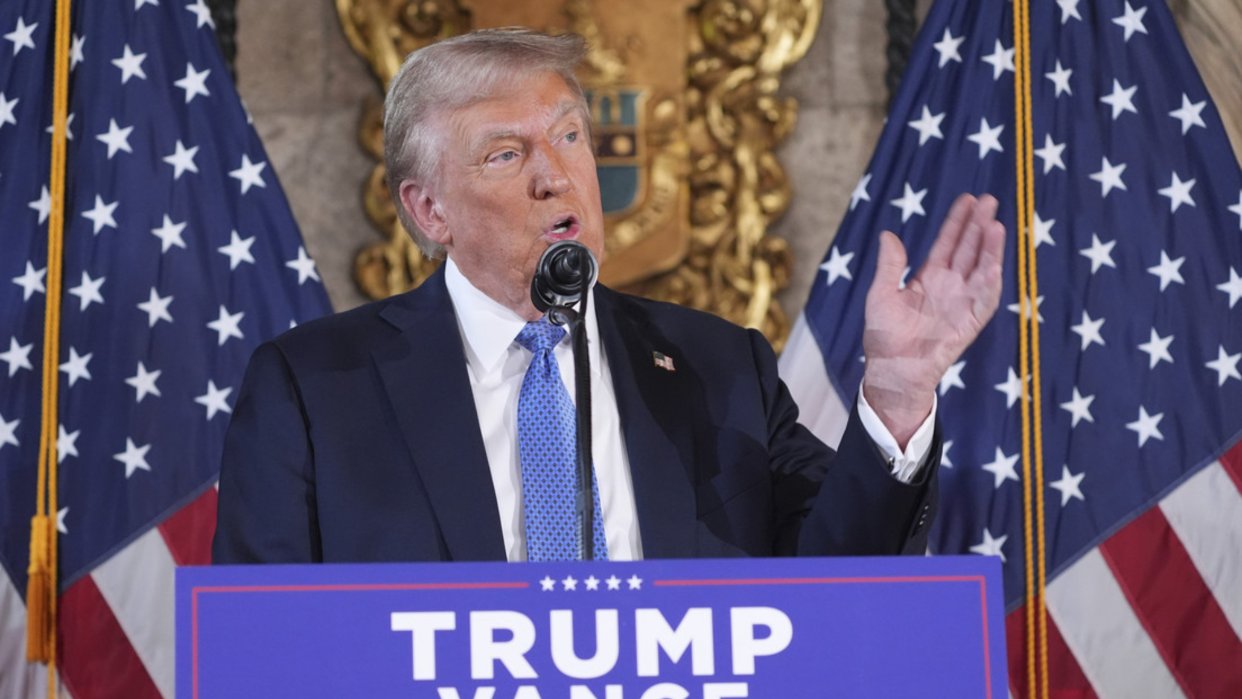 DONALD TRUMP