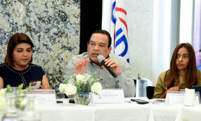 Lucia Castillo Jose Ruben Gonell Cosme Y Fanny Suero