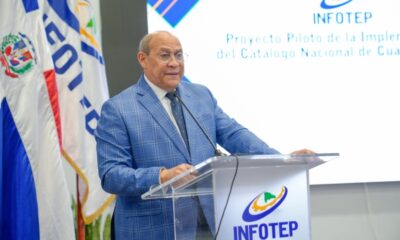 Rafael Santos Badia Director General Del INFOTEP 21