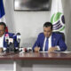 Foto El Director Ejecutivo De Pro Consumidor Eddy Alcantara Y El Director De La DIDA Elias Baez En El Momento Que Firman El Convenio.