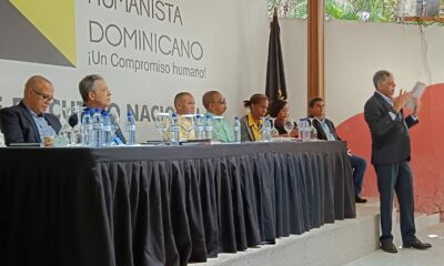 Foto El Presidente Del PHD Ramon Emilio Goris Habla En La Asamblea Del Comision Ejecutiva Nacional