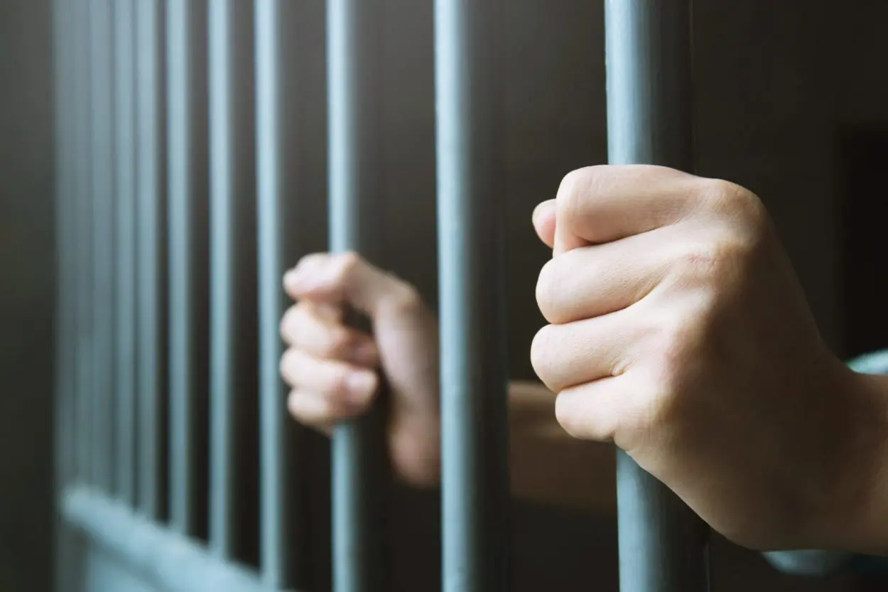 PRISION