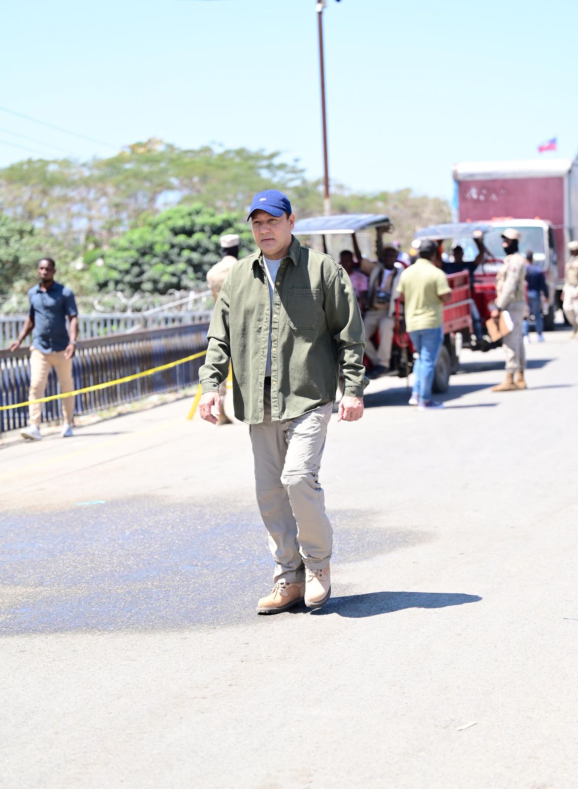 Abel Martinez En La Frontera 005