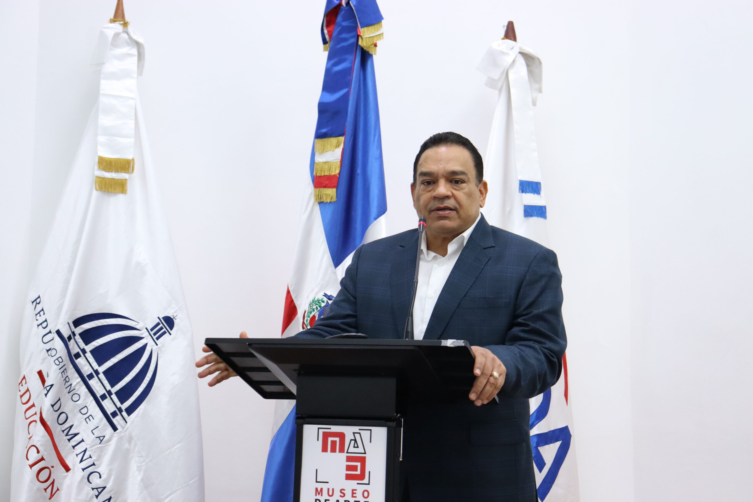El Director General De La ONDA Licenciado Jose Ruben Gonell Cosme Scaled