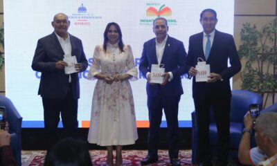 Directora De La BIJRD Amerfi Caceres Junto A Ramon Alburquerque Osiris De Leon E Ivan Gaton En El III Simposio Sobre Cambio Climatico Y Tierras Raras Organizado Por Superate
