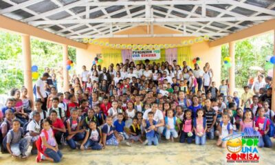 Foto Jornada De Entrega De Utiles Escolares