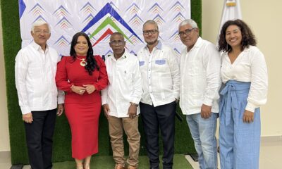 La Nueva Presidenta De Adompretur Acompanada De Ex Presidentes Del Gremio Osvaldo Soriano Y Luis Ose Chavez Y Directivo De La Filial MTS