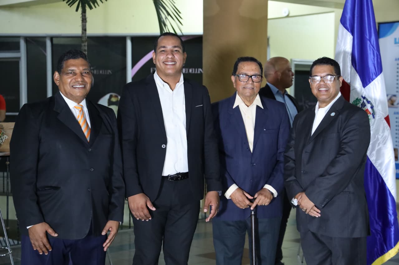 Luis Garcia Gustavo Gusman Rafael Peralta Romero Y Descorides De La Rosa