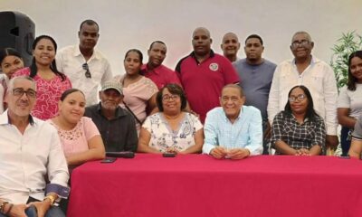 Foto Fiquito Vasquez En La Reunion Que Encabezo En Barahona