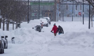 Mas De 1.5 Millones De Dominicanos Afectados Por Tormenta De Nieve EUA Declaran Emergencia En NY Y NJ