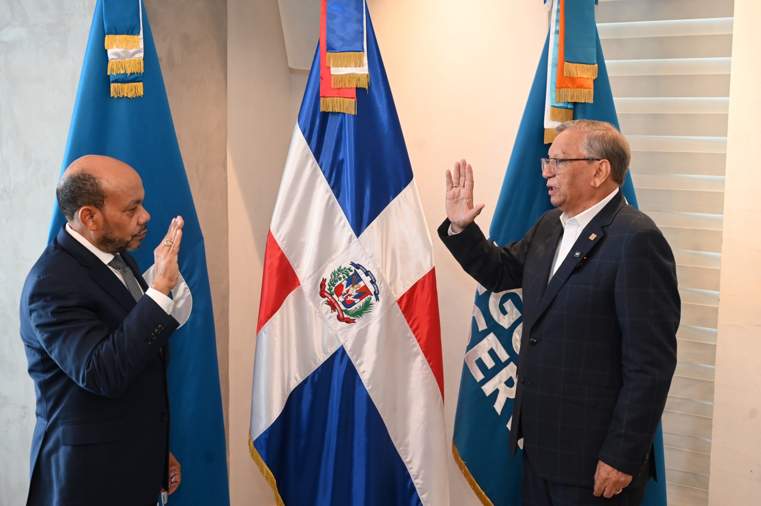 1 Juramentacion Seguros Reservas Scaled