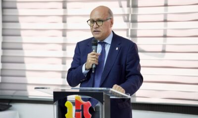 Angelo Viro En Rueda De Prensa