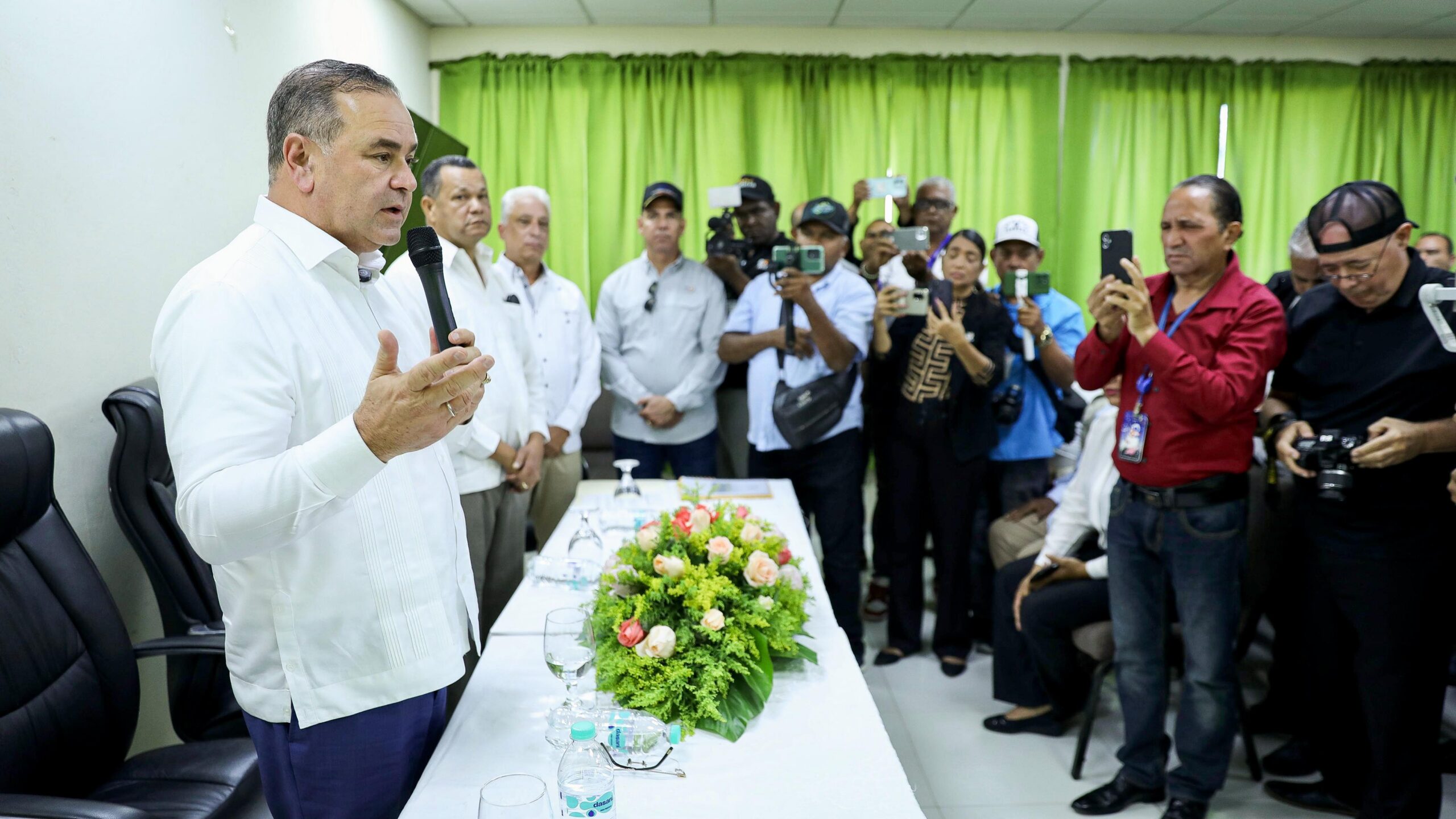 Ministro Oliverio Espaillat Scaled