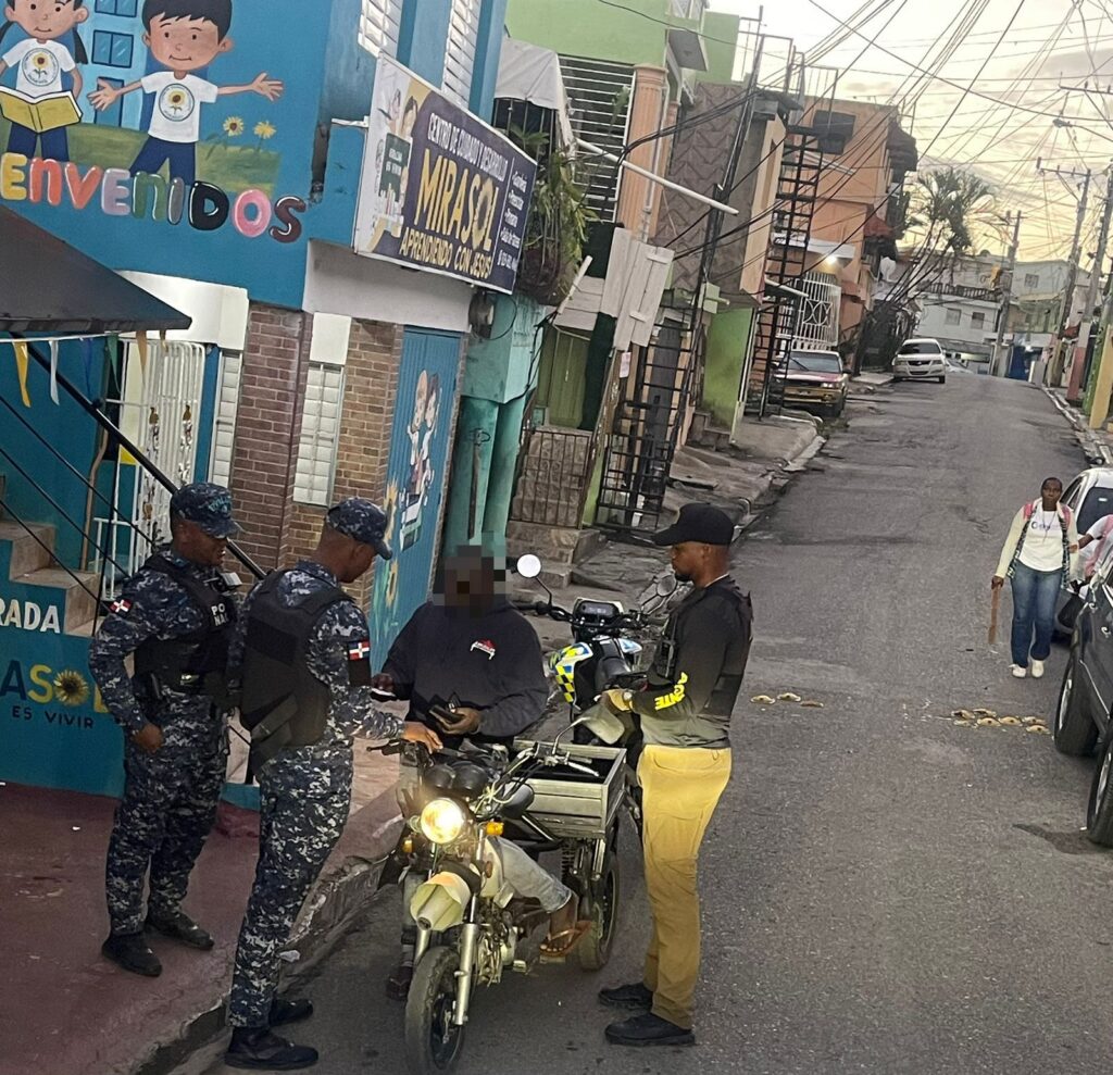 494a2906 5894 41a4 Bd18 5e82e8b363d5