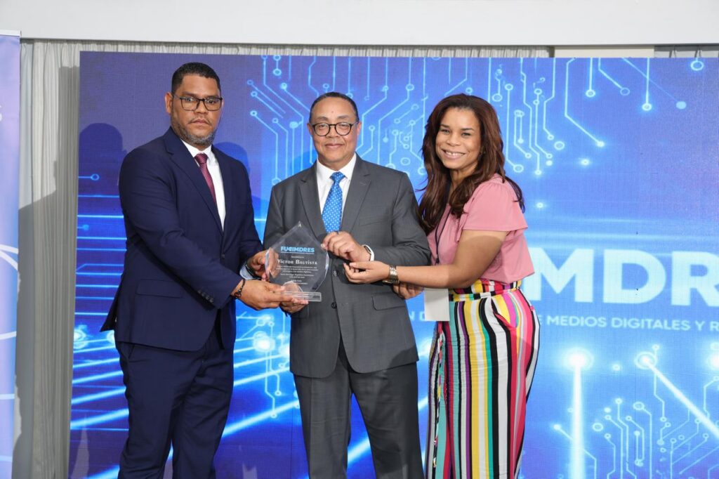 Kelvin Ortiz Fana Victor Bautista Y Abril Pena