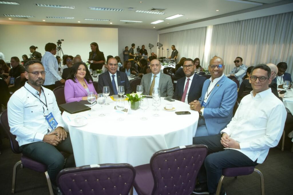 PHOTO 2026 04 17 12 05 48