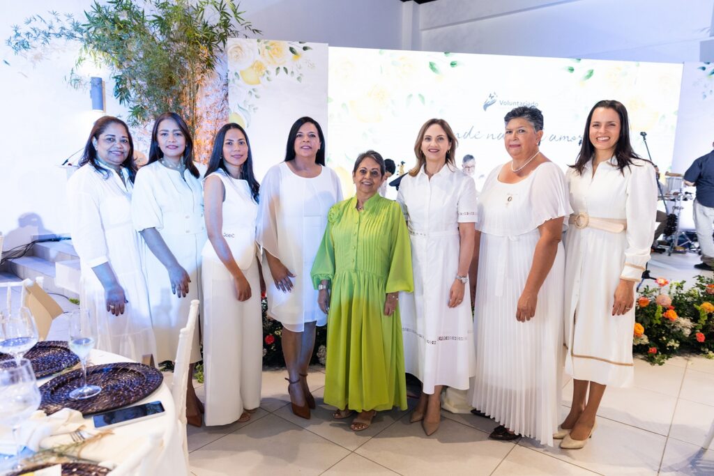 Ana Adelina Martinez Ivette Baez Nelly Rodriguez Miguelina Bueno Dra. Carmen Alicia Quijano De Aguilera Karina Souffront Rita Cabrera De