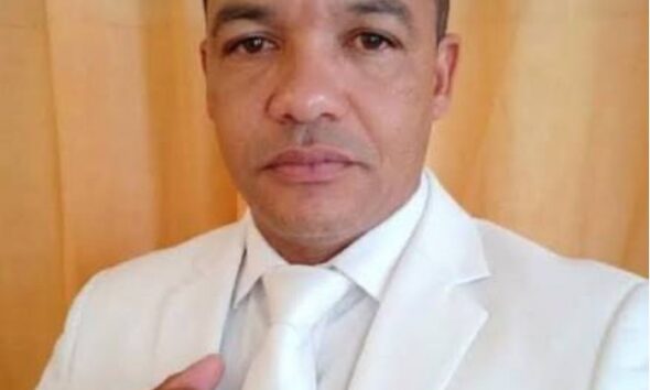 Frank Hernandez 