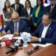 El Director Ejecutivo De Pro Consumidor Eddy Alcantara Y Representantes De COB RD Firman El Acuerdo