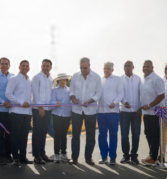 Presidente Abinader Inaugura Puente