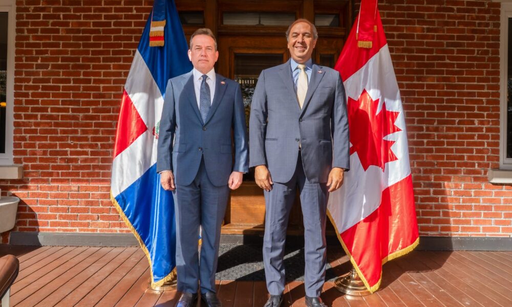 Canciller Víctor -Ito- Bisonó inicia visita oficial a Canadá, la primera de un ministro de Relaciones Exteriores dominicano en más de 20 años - Últimas Noticias de la República Dominicana