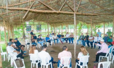 Foto 1 BONAO. Asistentes A La Novena Asamblea Del Comite Directivo De La XXXI Feria Ecoturistica Y De Produccion